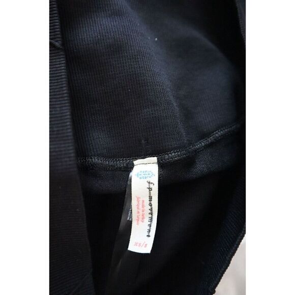 Free People Movement OB1706249 Women's Sz XS/S Black High Rise Cropped Leggings - Picture 3 of 8
